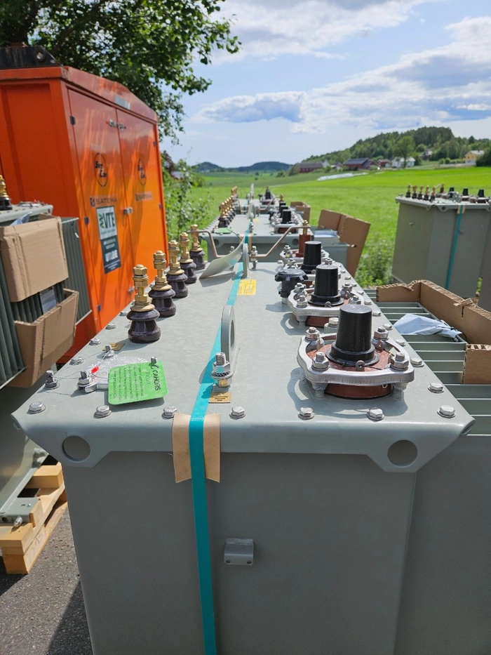25TT1240 / 100kVA