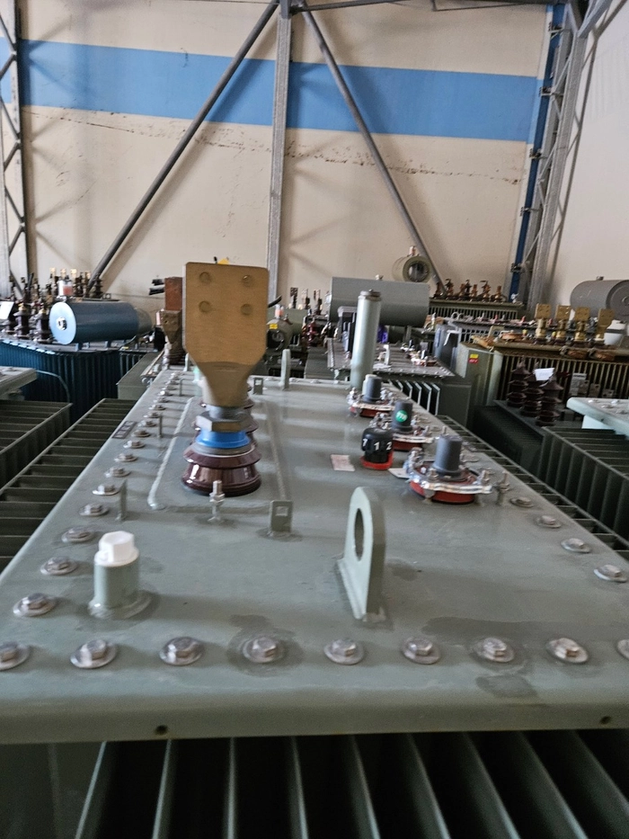 335674 / 1600kVA